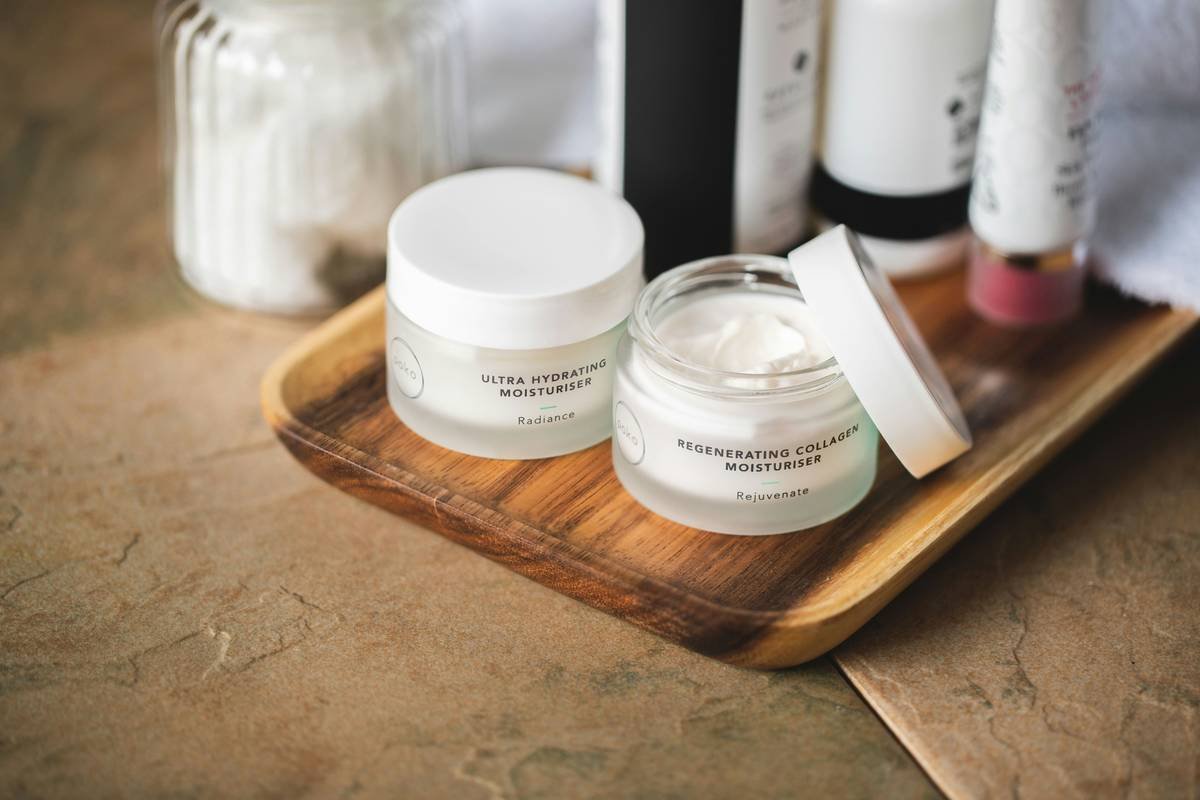 Why laura geller lightweight tinted moisturizer Is Quietly Outperforming Heavy Foundations